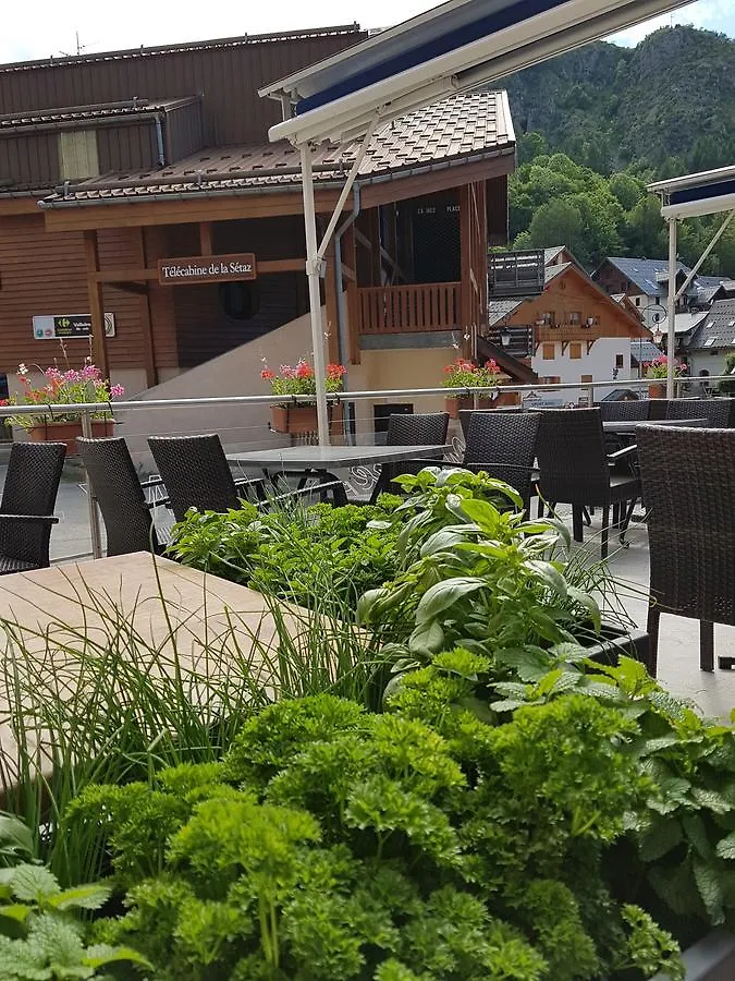Hôtel-Chalet les Mélèzes Valloire France